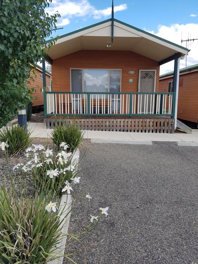 Canberra Carotel Motel Eksteriør bilde